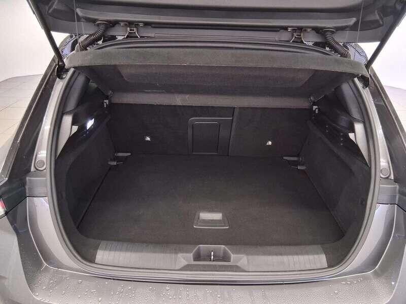 Used Vauxhall Astra 2023 for sale - 76175579: Photo 8