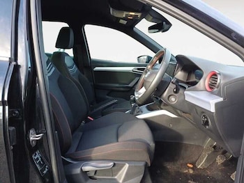 Used SEAT Arona 2023 for sale - 77223214: Photo