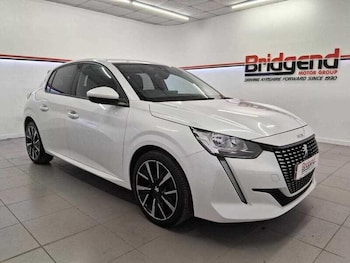 Peugeot - 208