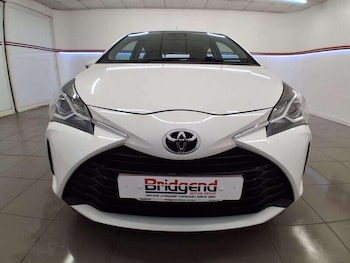 Used Toyota Yaris 2019 for sale - 76200091: Photo