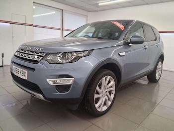 Used Land Rover Discovery Sport 2018 for sale - 79310064: Photo