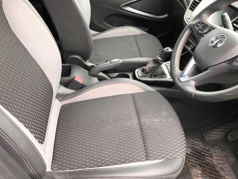 Used Vauxhall Crossland X 2019 for sale - 76137310: Photo 2