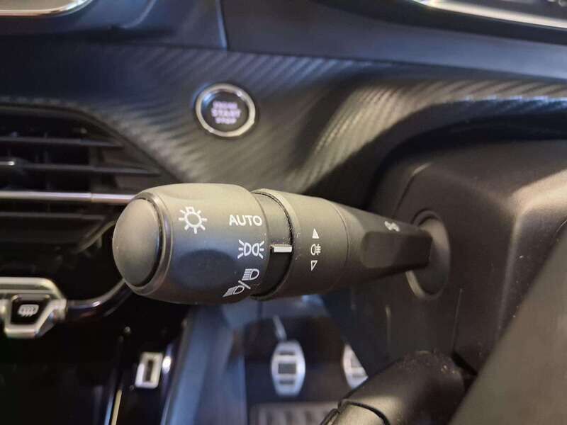 Used Peugeot 2008 2023 for sale - 77050667: Photo 22