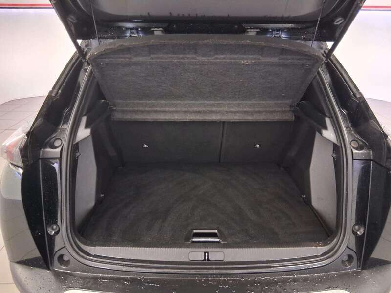 Used Peugeot E-2008 2021 for sale - 77234582: Photo 8