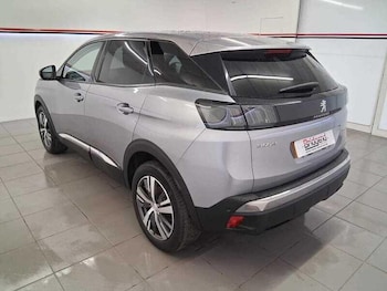 Used Peugeot 3008 2022 for sale - 76138039: Photo 4