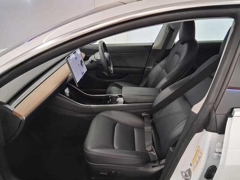 Used Tesla Model 3 2020 for sale - 76918618: Photo 14