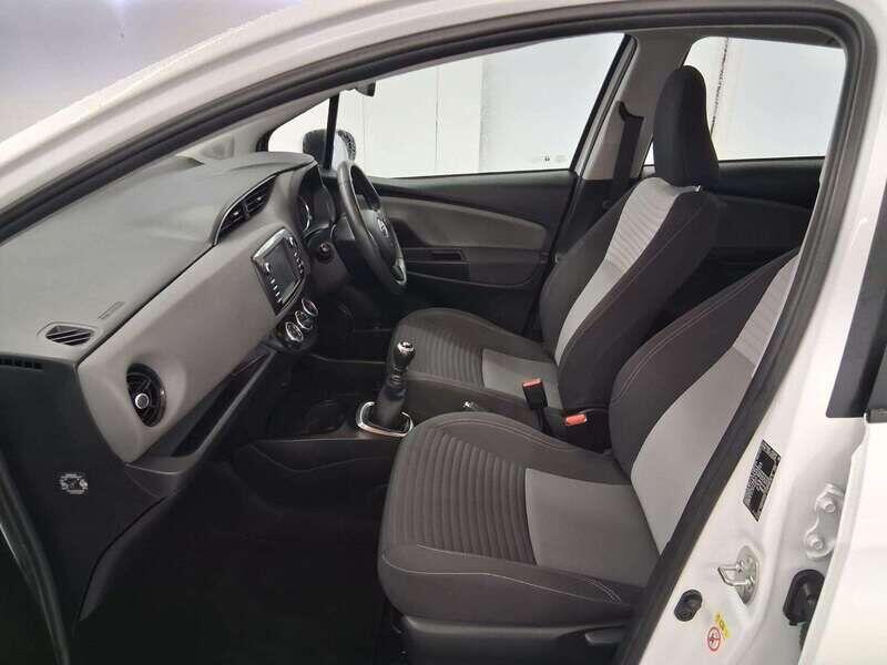 Used Toyota Yaris 2019 for sale - 76137315: Photo 14