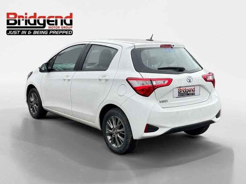 Used Toyota Yaris 2019 for sale - 76137315: Photo 3