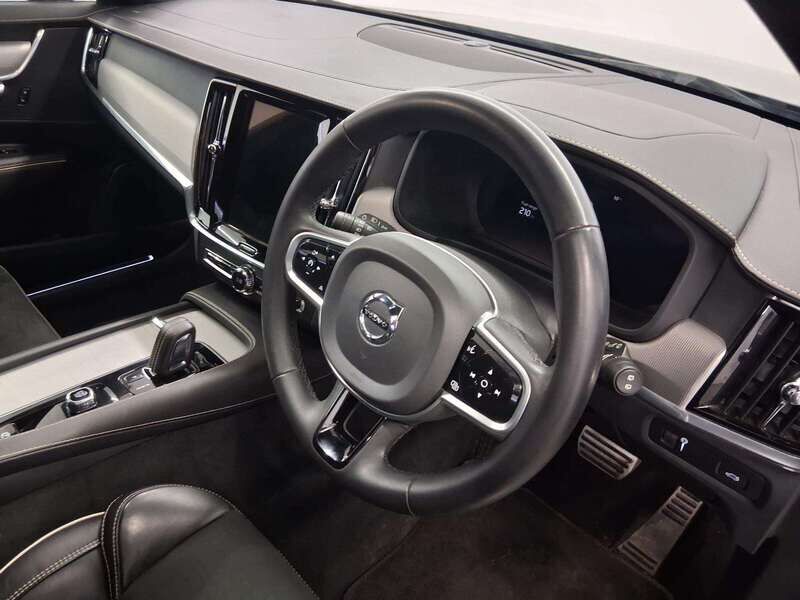 Used Volvo V90 2022 for sale - 77813931: Photo 10