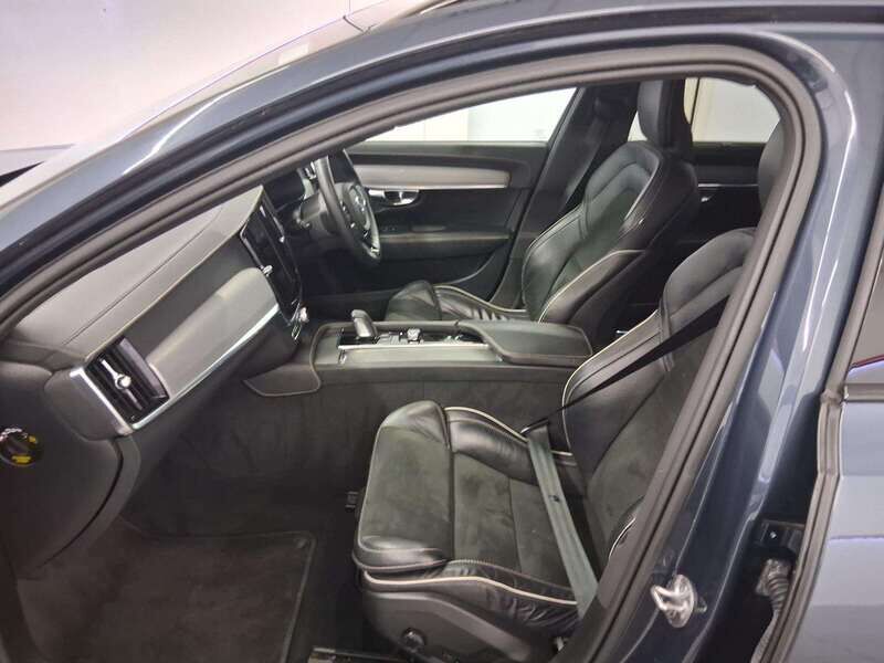 Used Volvo V90 2022 for sale - 77813931: Photo 14