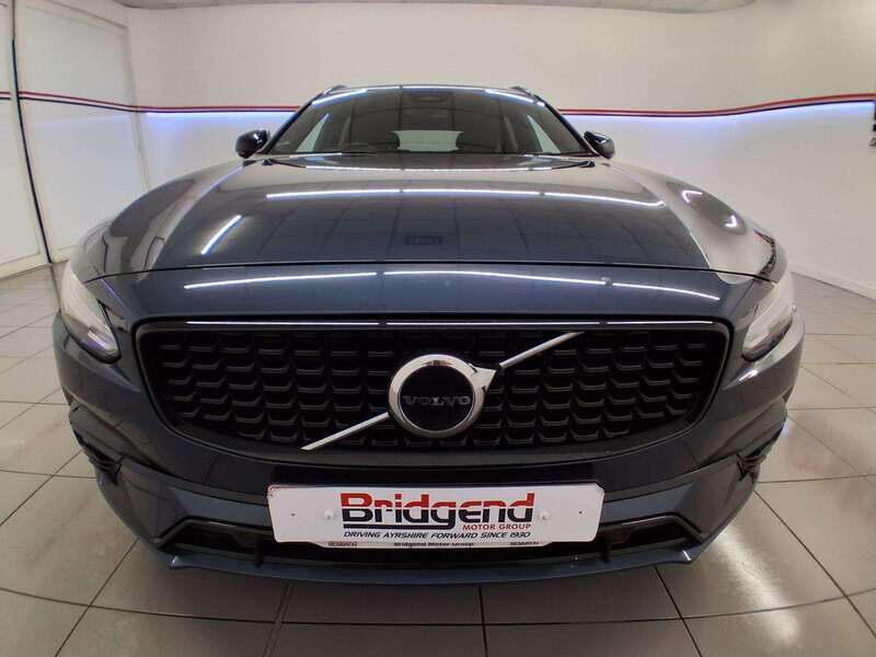 Used Volvo V90 2022 for sale - 77813931: Photo 2