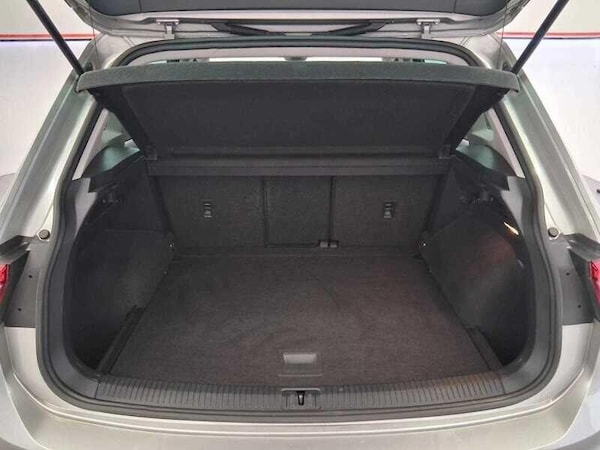 Used Volkswagen Tiguan 2019 for sale - 76137000: Photo 8