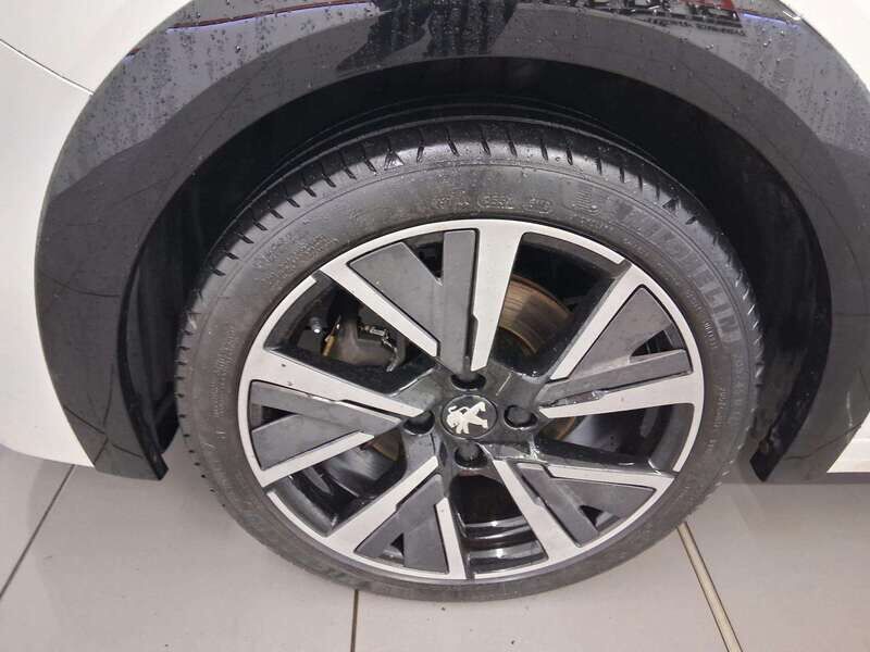 Used Peugeot 208 2020 for sale - 77814336: Photo 7