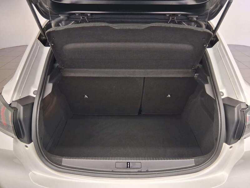 Used Peugeot 208 2020 for sale - 77814336: Photo 8