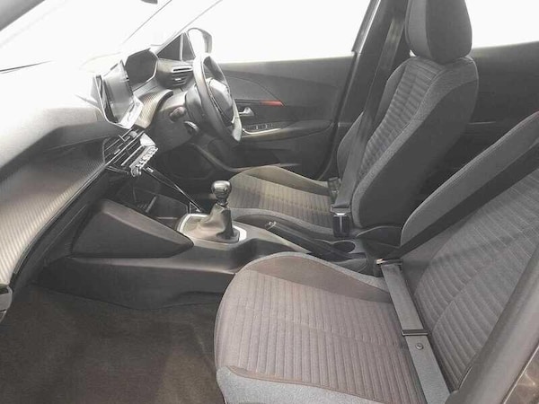 Used Peugeot 2008 2021 for sale - 76135984: Photo 14