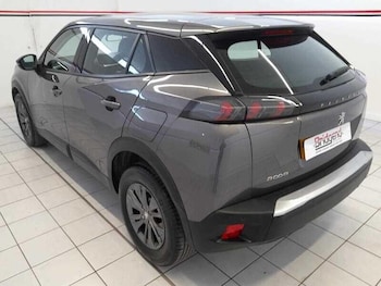 Used Peugeot 2008 2021 for sale - 76135984: Photo 3