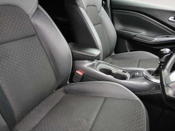 Used Nissan Juke 2023 for sale - 79310099: Photo