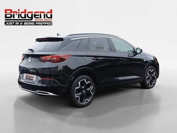 Used Vauxhall Grandland 2022 for sale - 76138000: Photo 3