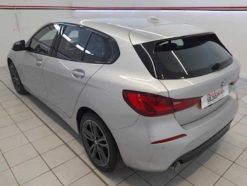 Used BMW 1 Series 2021 for sale - 76136156: Photo 4
