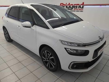 Used Citroen C4 2019 for sale - 76138220: Photo