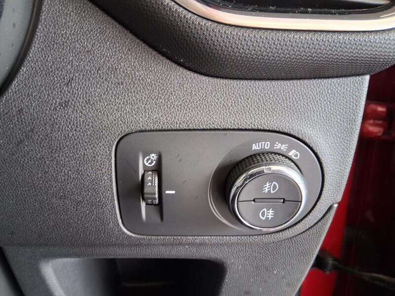 Used Vauxhall Crossland for sale - 77814376: Photo 24