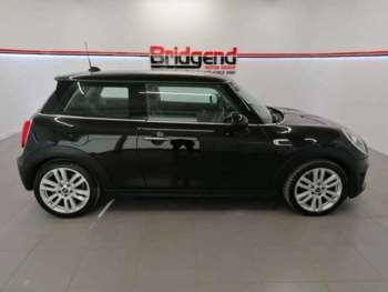 Used MINI Hatch 2019 for sale - 75051297: Photo