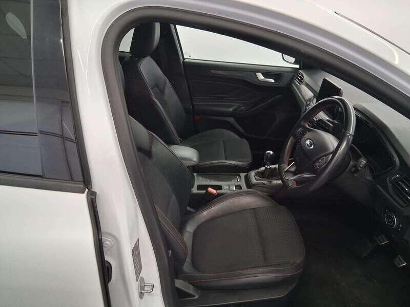 Used Ford Focus 2019 for sale - 76270960: Photo 11