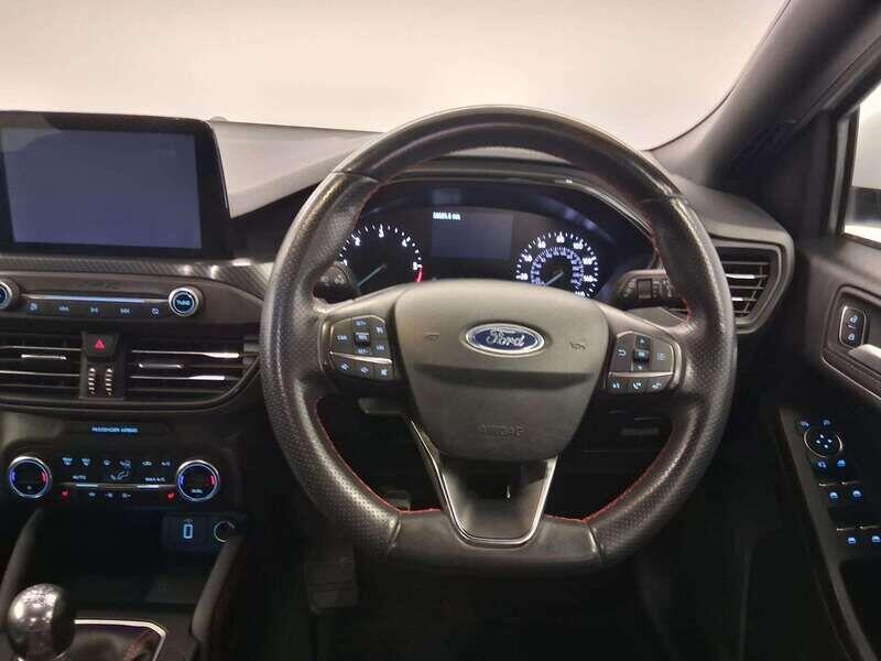 Used Ford Focus 2019 for sale - 76270960: Photo 9