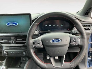 Used Ford Focus 2023 for sale - 78508808: Photo