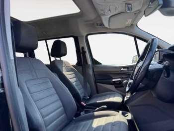 Used Ford Grand Tourneo Connect 2019 for sale - 74521681: Photo