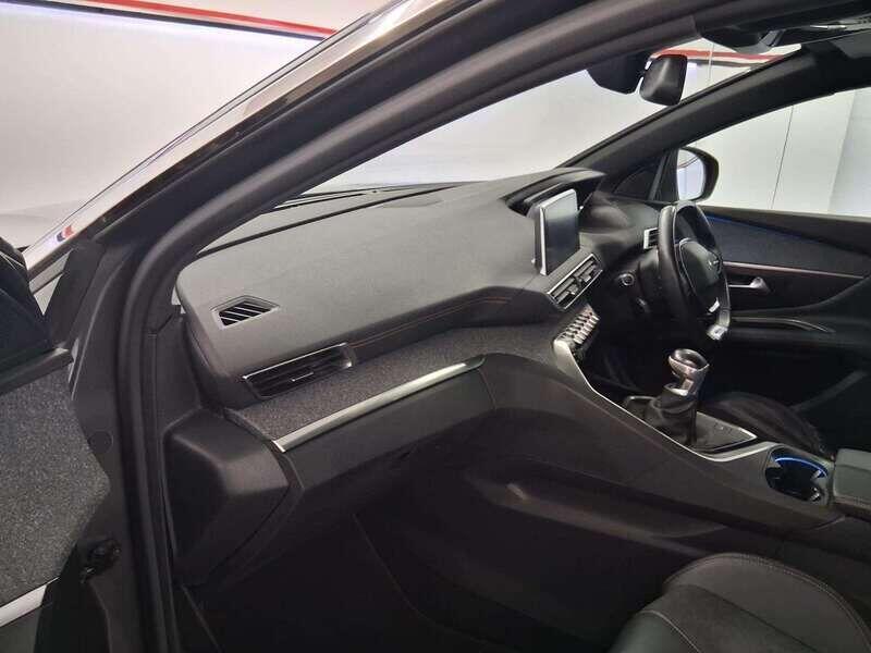 Used Peugeot 3008 2019 for sale - 76137657: Photo 13