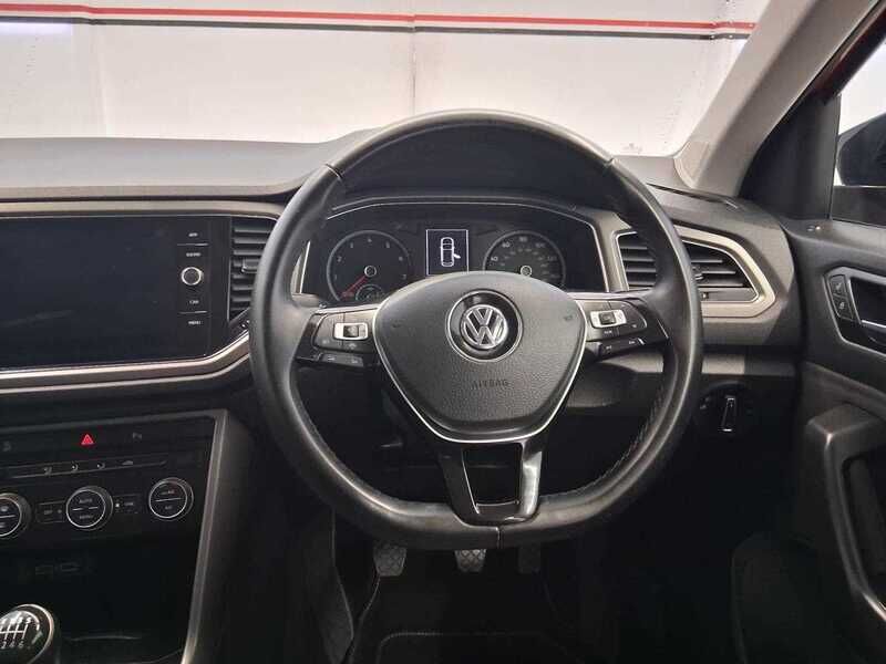 Used Volkswagen T-Roc 2020 for sale - 77050545: Photo 9