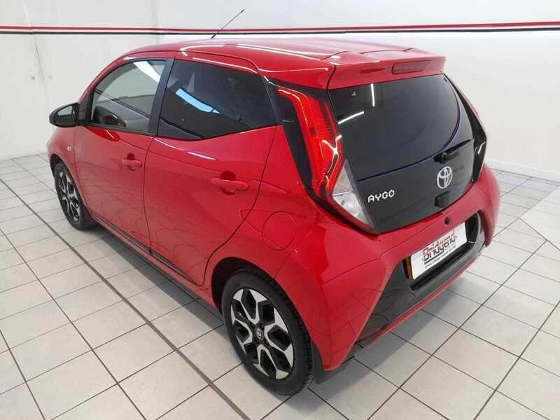 Used Toyota AYGO 2020 for sale - 76135999: Photo 4