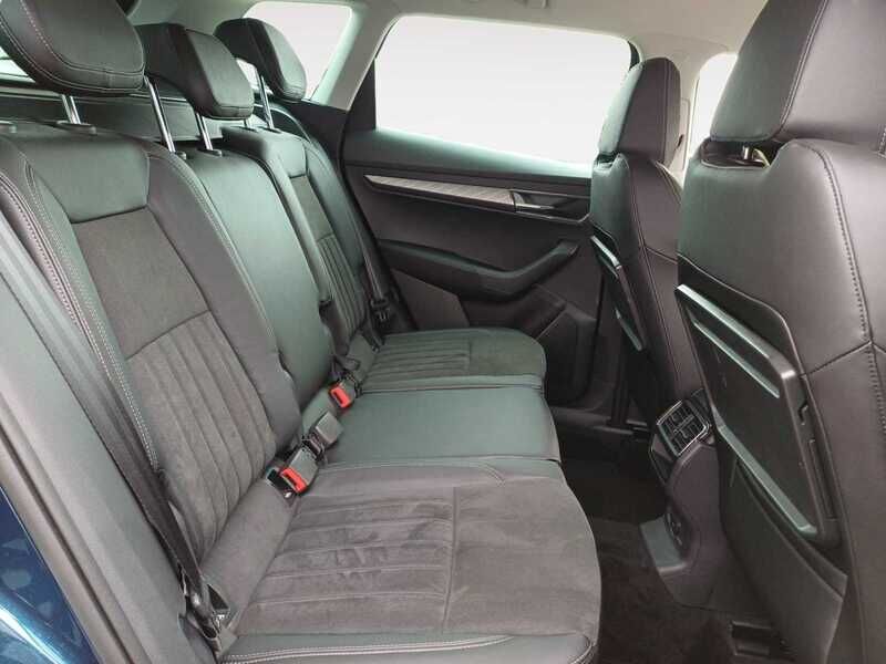 Used Skoda Karoq 2022 for sale - 78097289: Photo 6