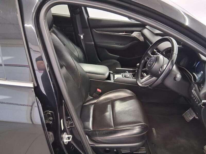 Used Mazda Mazda3 2020 for sale - 76137187: Photo 18