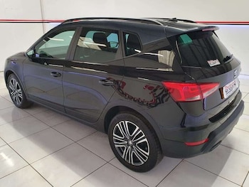 Used SEAT Arona 2023 for sale - 79478727: Photo