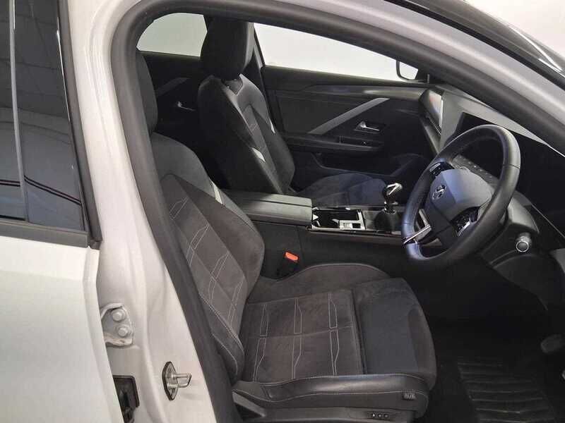 Used Vauxhall Astra 2024 for sale - 78040462: Photo 13