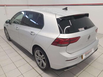 Used Volkswagen Golf 2021 for sale - 77814124: Photo