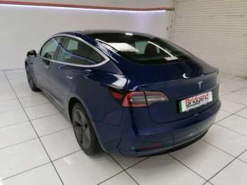 Used Tesla Model 3 2020 for sale - 74888800: Photo
