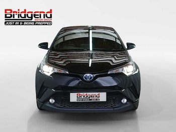Used Toyota C-HR 2019 for sale - 77392689: Photo