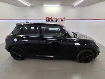 Used MINI Cooper 2020 for sale - 75562721: Photo