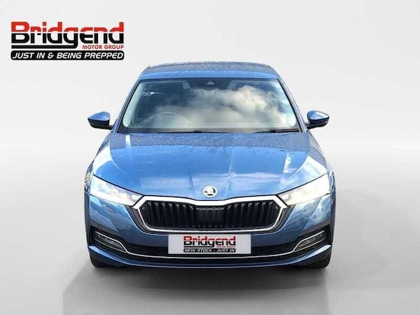 Used Skoda Octavia 2020 for sale - 76247069: Photo 2