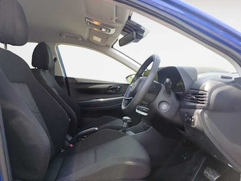 Used Hyundai BAYON 2023 for sale - 79140002: Photo