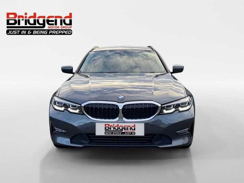 Used BMW 3 Series 2022 for sale - 76592882: Photo 2