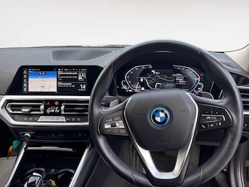 Used BMW 3 Series 2022 for sale - 76592882: Photo