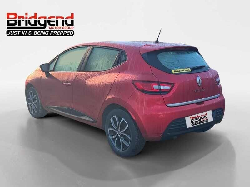 Used Renault Clio 2019 for sale - 76337799: Photo 2