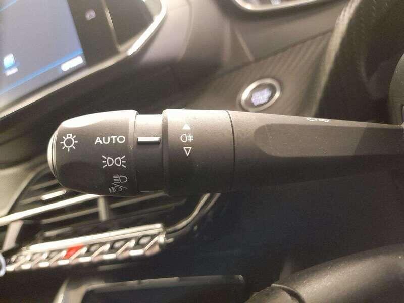 Used Peugeot 208 2022 for sale - 76136876: Photo 19
