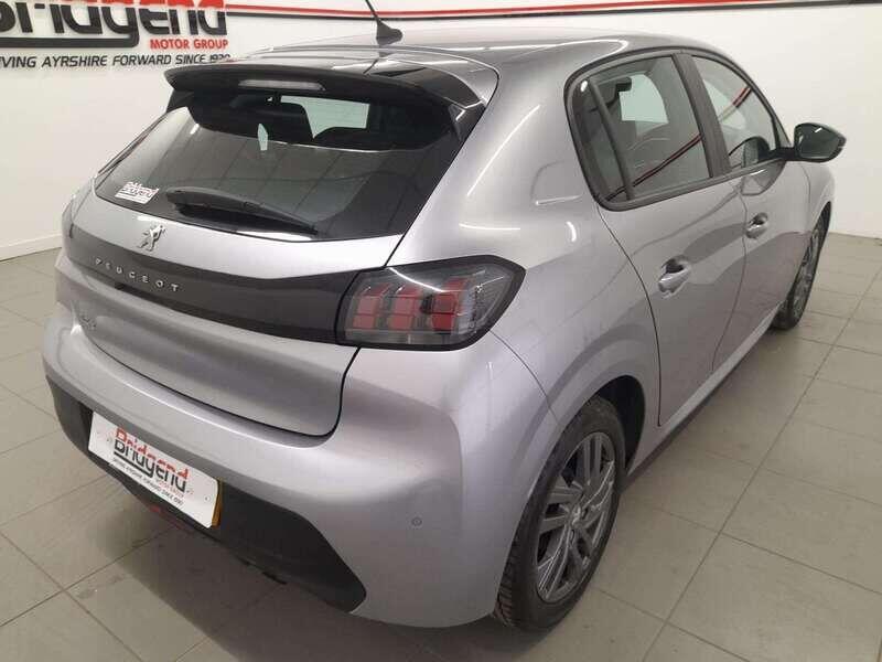 Used Peugeot 208 2022 for sale - 76136876: Photo 6