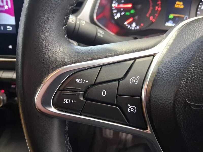 Used Renault Captur 2022 for sale - 78040499: Photo 21