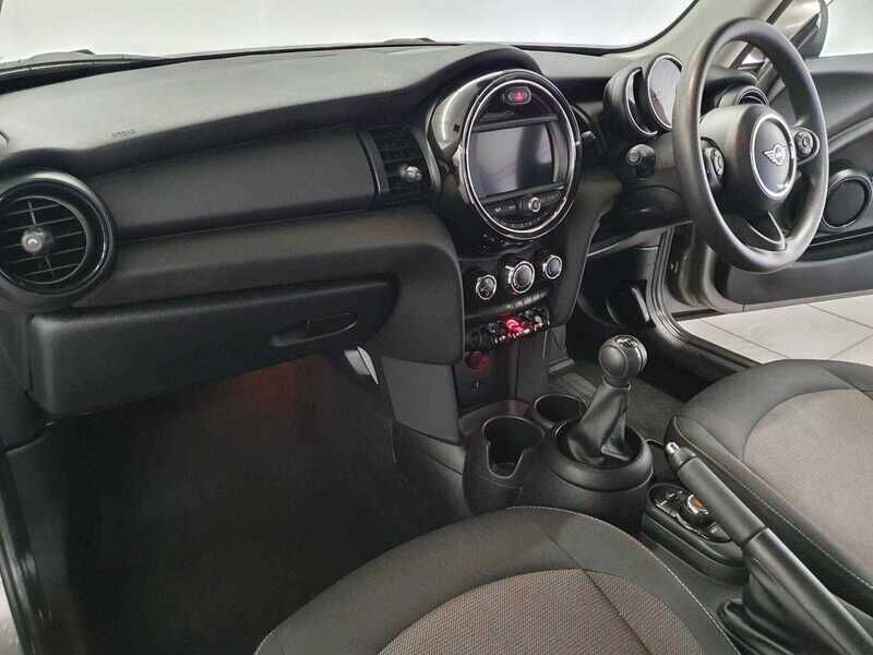 Used MINI Hatch 2019 for sale - 78040461: Photo 20